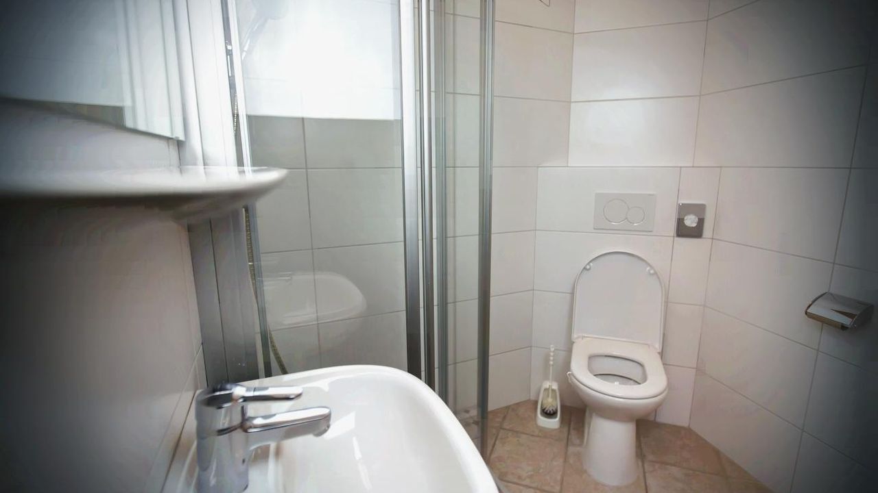 FW 10-12/1 I Dusche Wc FW 10-12/1 I Dusche Wc